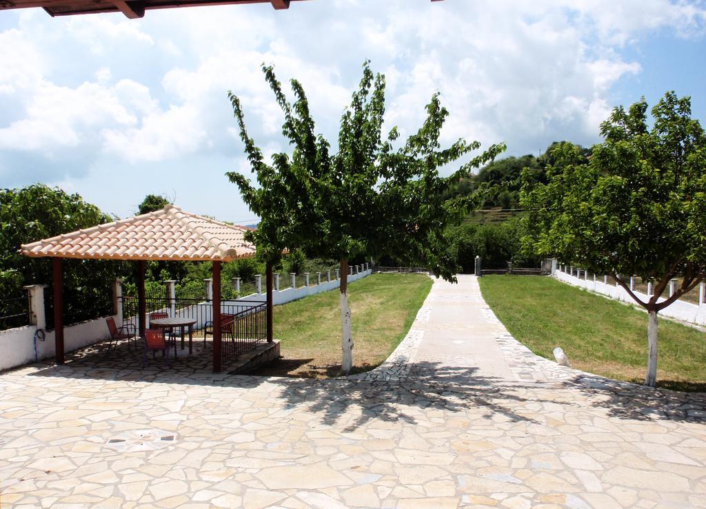 Ktima Lazarata Villa Bagian luar foto
